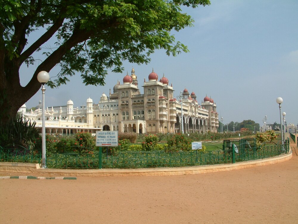 Mysore 3-14-05 091