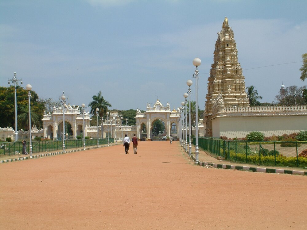 Mysore 3-14-05 120