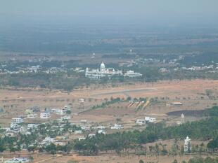 Mysore 3-14-05 207