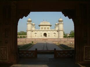 agra (369)