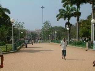 Mysore 3-14-05 090