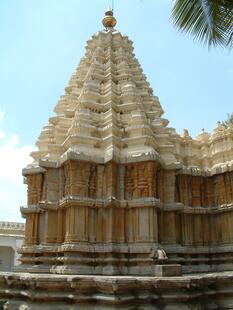 Mysore 3-14-05 142